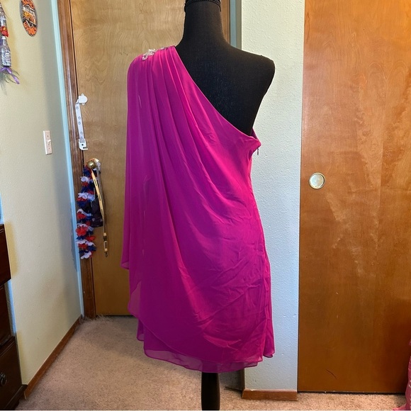 JS Boutique vintage fuchsia chiffon draped one shoulder dress beaded size 10 - Picture 3 of 13